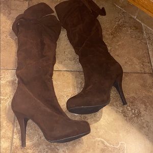 Velvety, Brown, High Heel Boots!